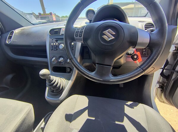 Used Suzuki Splash 2012 for sale - 75228545: Photo 13