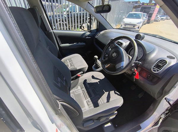 Used Suzuki Splash 2012 for sale - 75228545: Photo 15