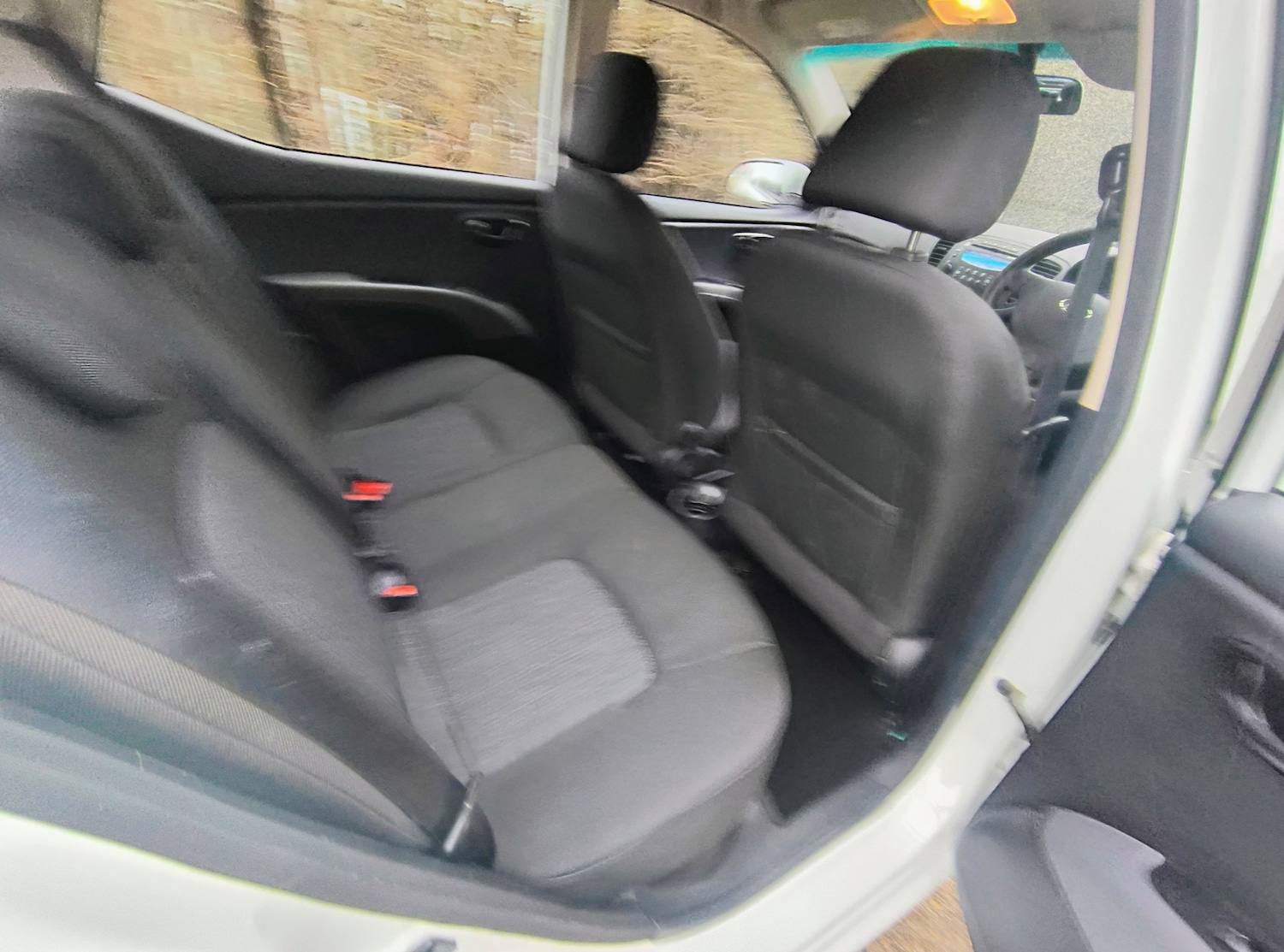 Used Hyundai i10 2013 for sale - 77607482: Photo 11