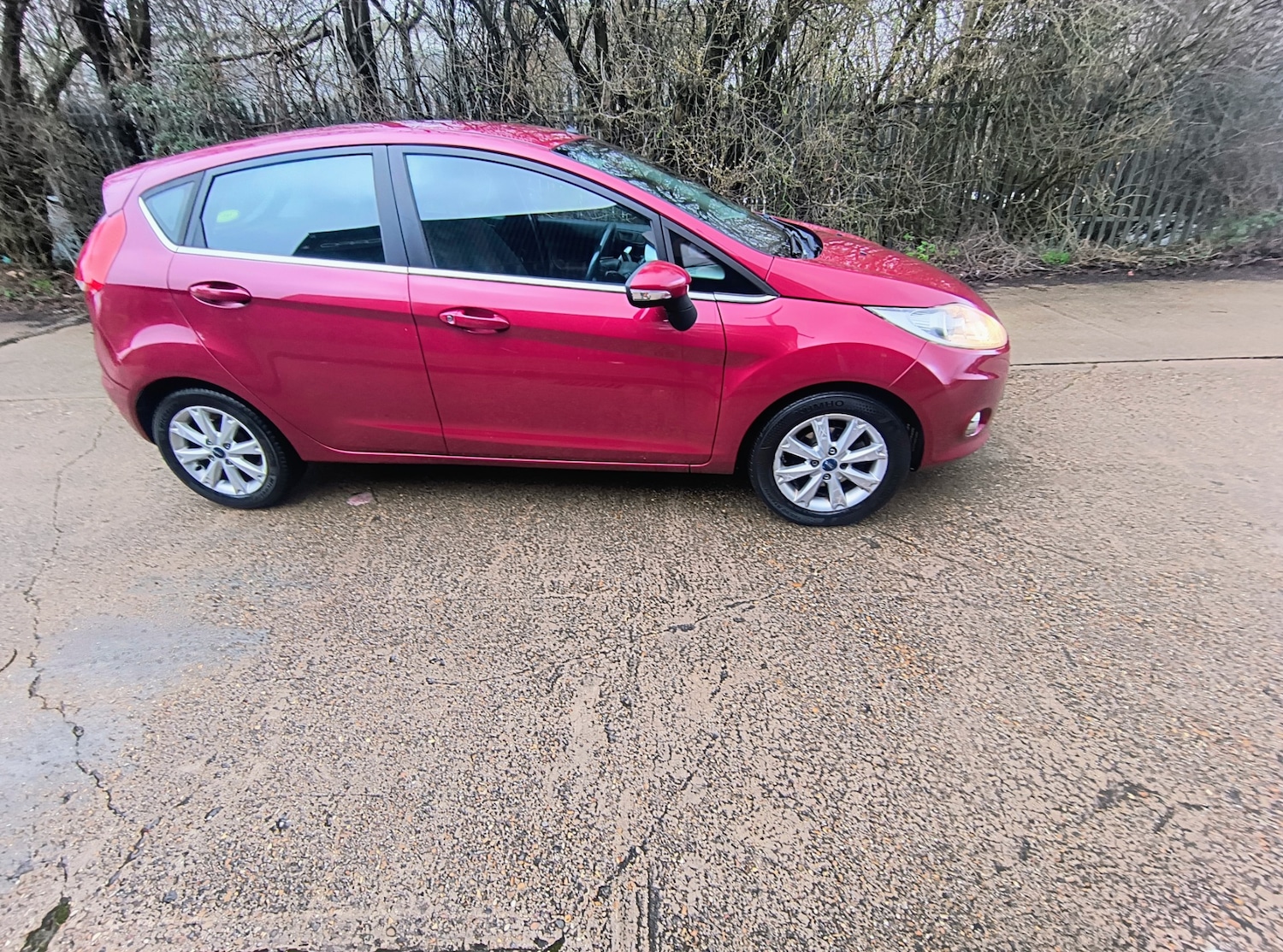 Used Ford Fiesta 2009 for sale - 77607662: Photo 2