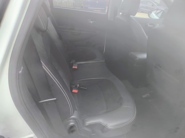 Used Nissan Qashqai+2 2013 for sale - 76206650: Photo 9