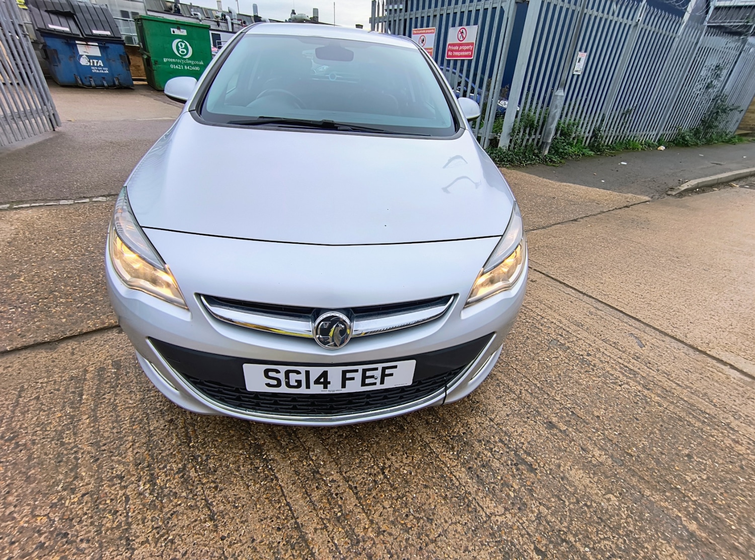 Used Vauxhall Astra 2014 for sale - 76492470: Photo 2