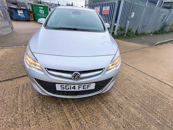 Used Vauxhall Astra 2014 for sale - 76492470: Photo