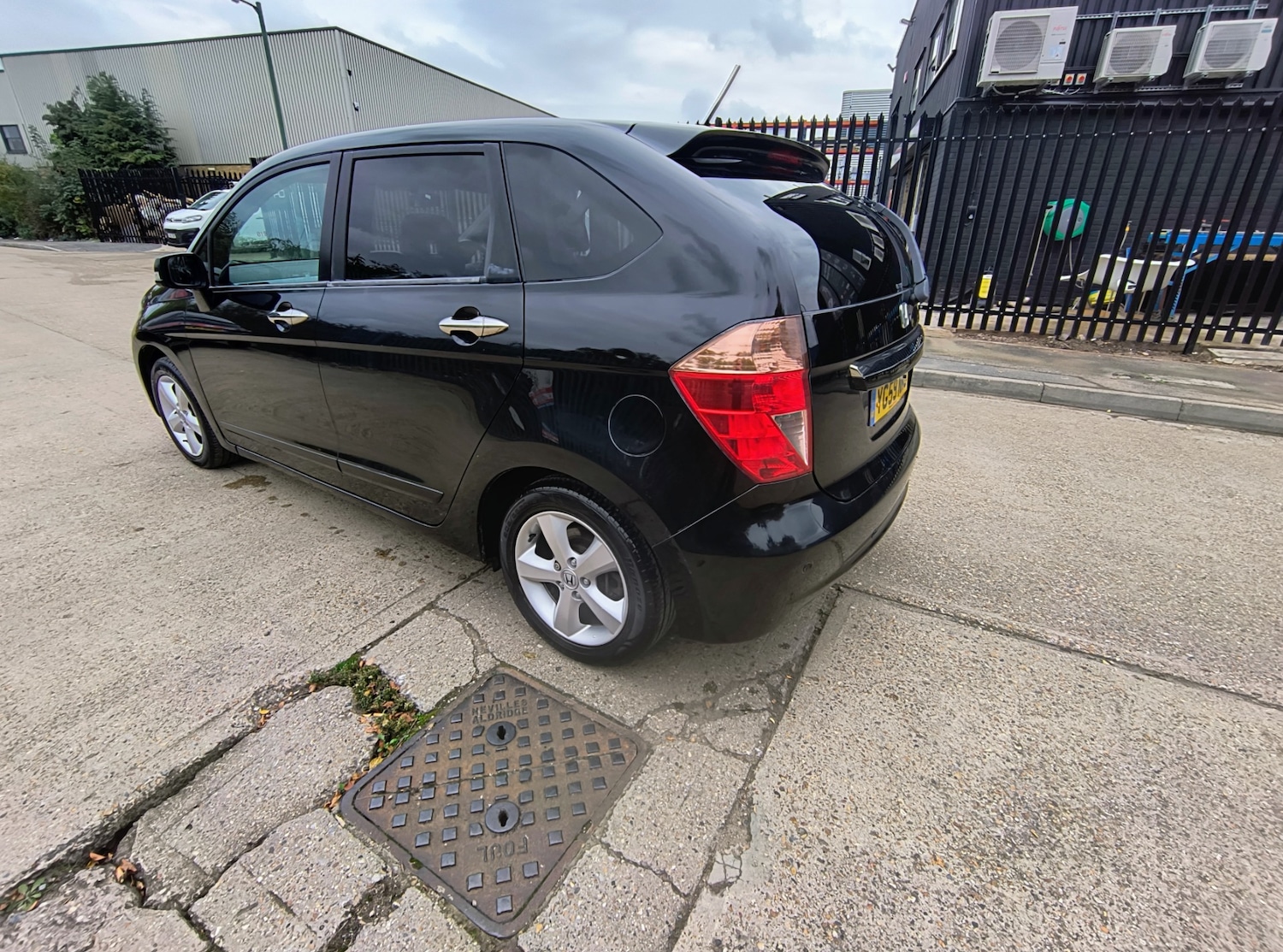 Used Honda FR-V 2009 for sale - 76128657: Photo 5