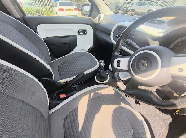 Used Renault Twingo 2015 for sale - 75499635: Photo 16