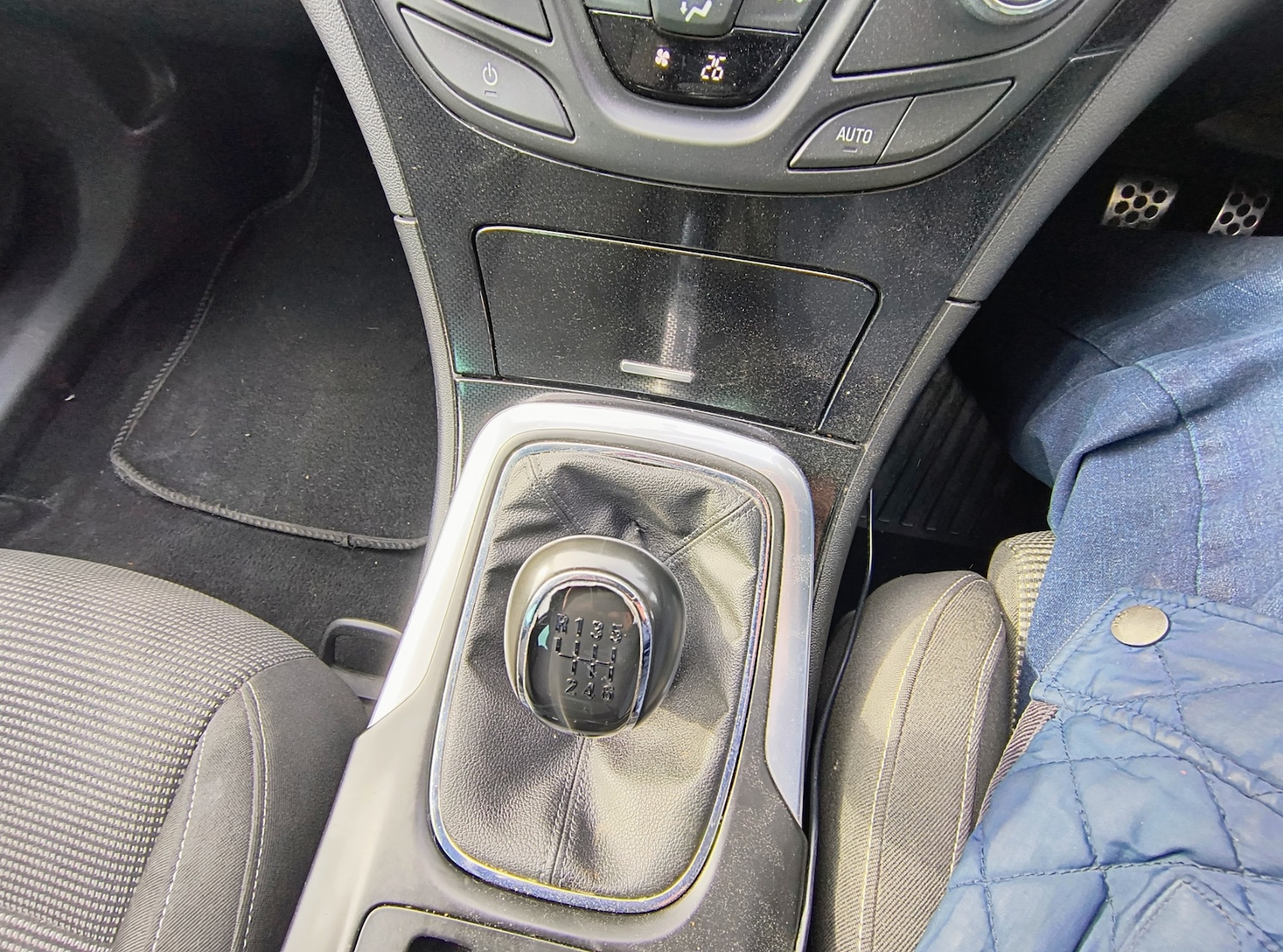 Used Vauxhall Insignia 2015 for sale - 76309742: Photo 14