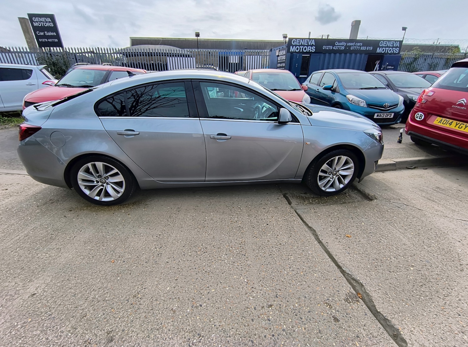 Used Vauxhall Insignia 2015 for sale - 76309742: Photo 9