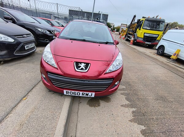 Used Peugeot 207 2010 for sale - 76264310: Photo 2