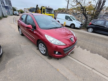 Used Peugeot 207 2010 for sale - 76264310: Photo 3