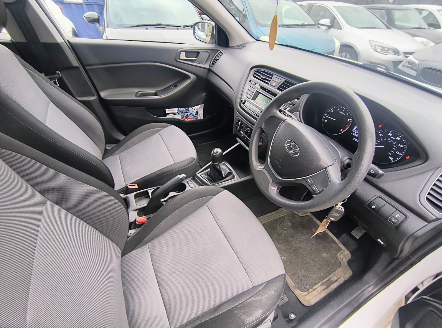 Used Hyundai i20 2018 for sale - 77409268: Photo 15