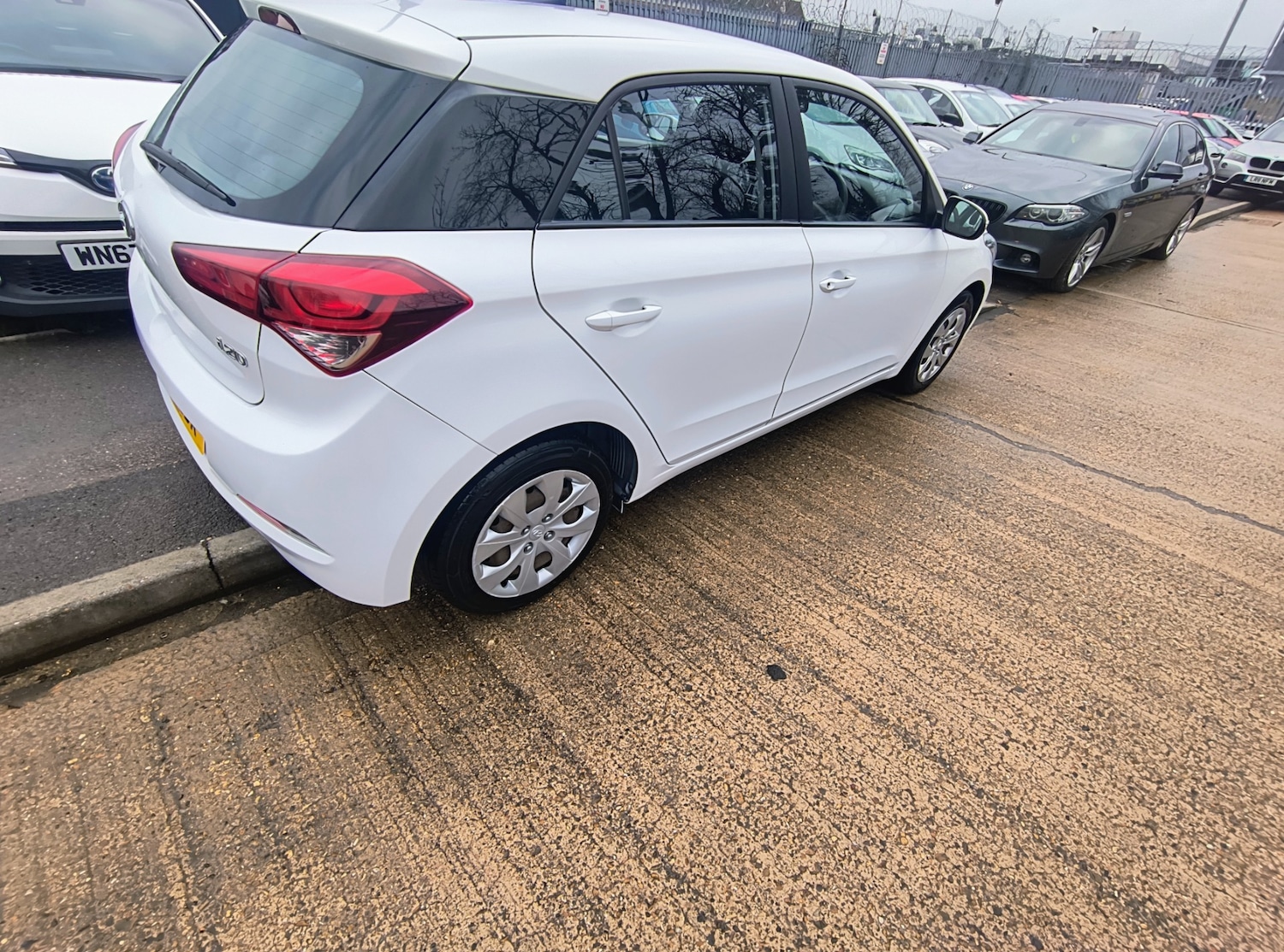 Used Hyundai i20 2018 for sale - 77409268: Photo 5