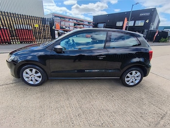Used Volkswagen Polo 2010 for sale - 78553744: Photo