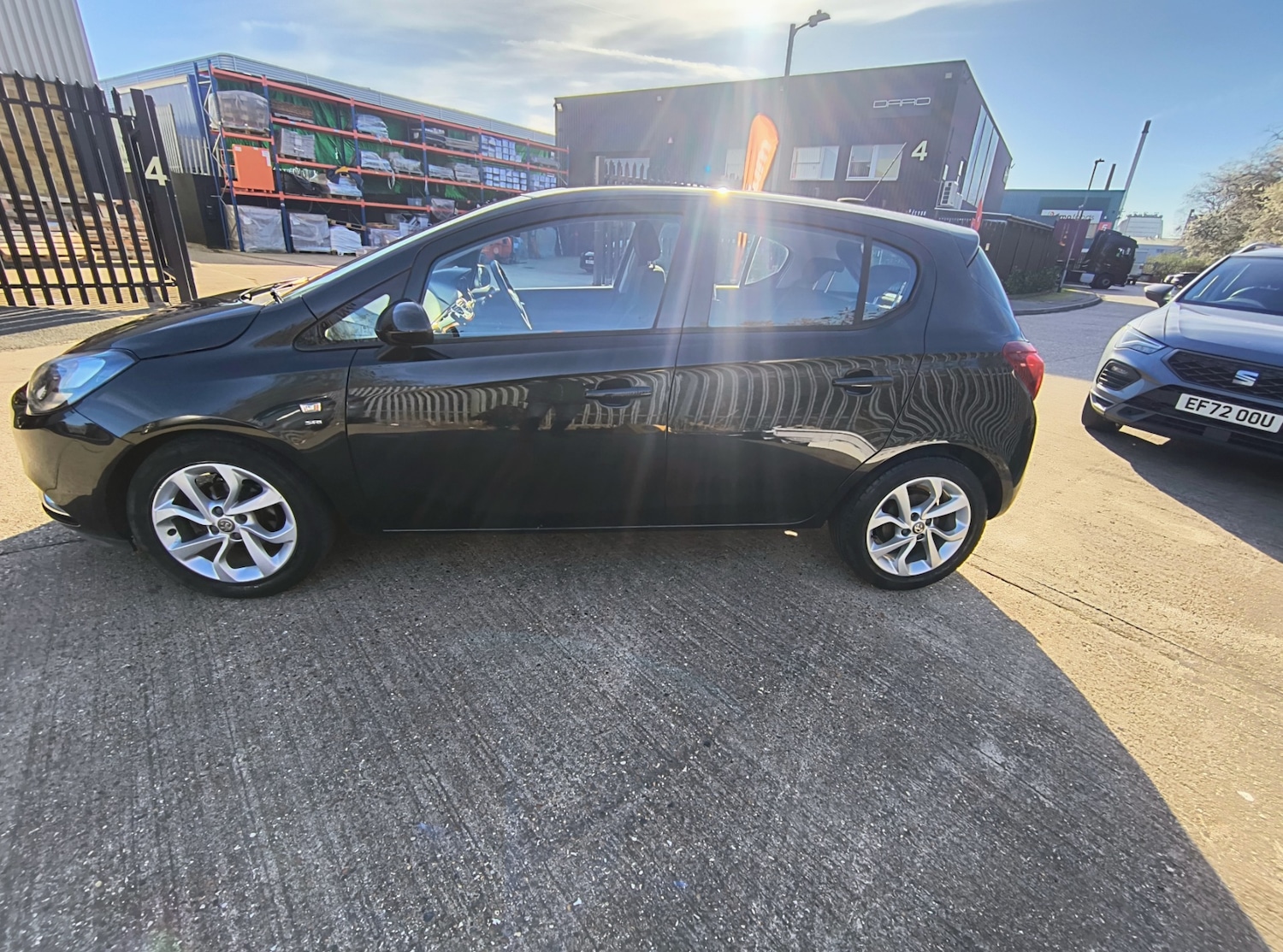 Used Vauxhall Corsa 2016 for sale - 77716576: Photo 3