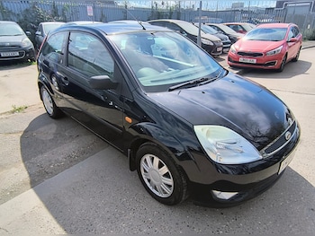 Used Ford Fiesta 2004 for sale - 75690576: Photo