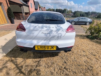 Used Porsche Panamera 2015 for sale - 79542920: Photo