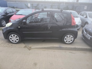 Used Peugeot 107 2009 for sale - 76204706: Photo 3
