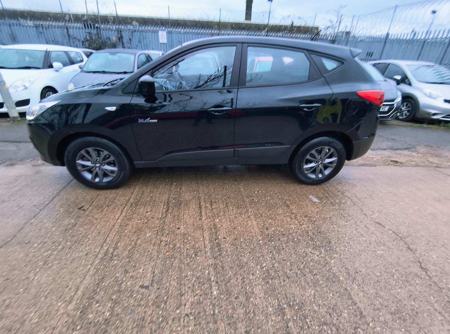 Used Hyundai Ix35 2015 for sale - 76922403: Photo 2