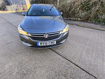 Used Vauxhall Astra 2018 for sale - 77660463: Photo
