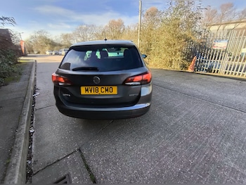 Used Vauxhall Astra 2018 for sale - 77660463: Photo