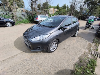 2017 (17) - 1.0 EcoBoost Zetec 5dr