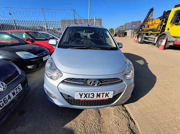 Used Hyundai i10 2013 for sale - 76027621: Photo 2