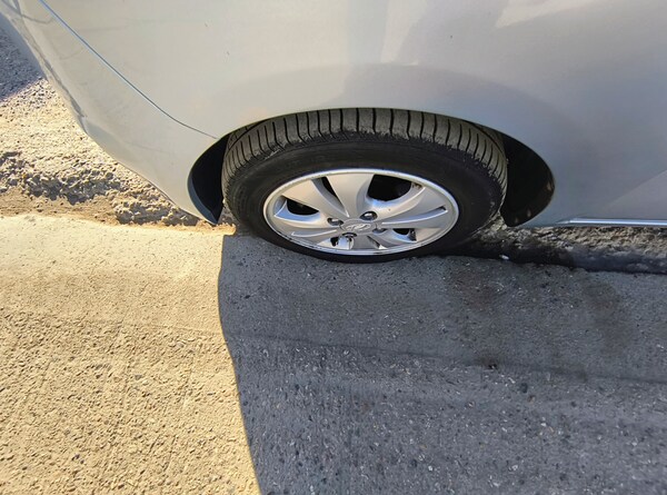 Used Hyundai i10 2013 for sale - 76027621: Photo 6