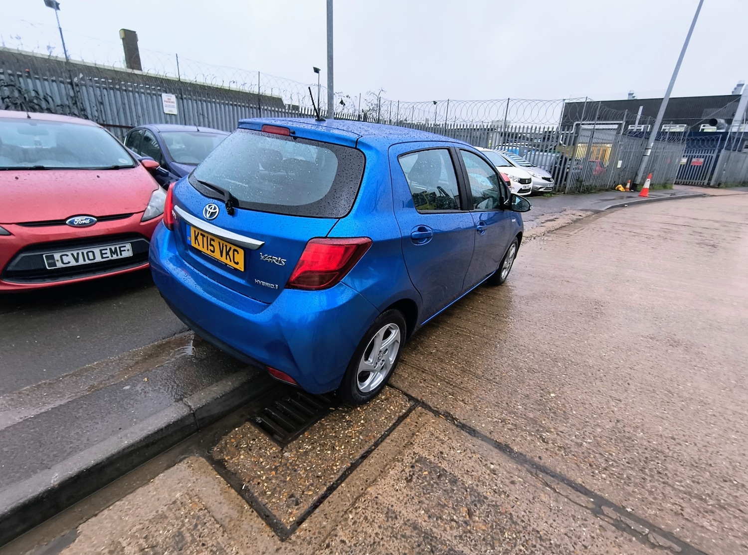 Used Toyota Yaris 2015 for sale - 77221053: Photo 14