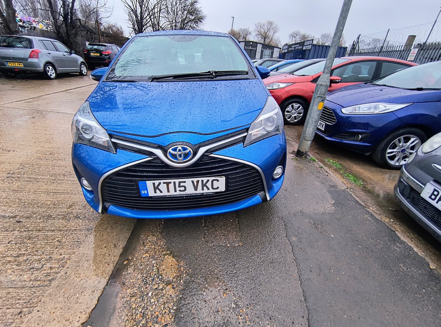 Used Toyota Yaris 2015 for sale - 77221053: Photo 3