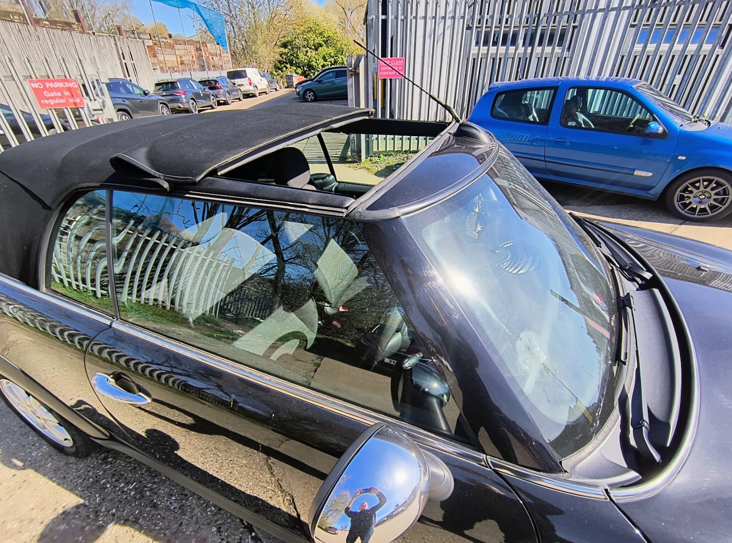 Used MINI Convertible 2012 for sale - 77974010: Photo 13