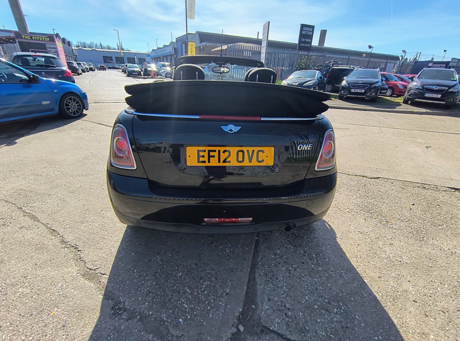 Used MINI Convertible 2012 for sale - 77974010: Photo 4