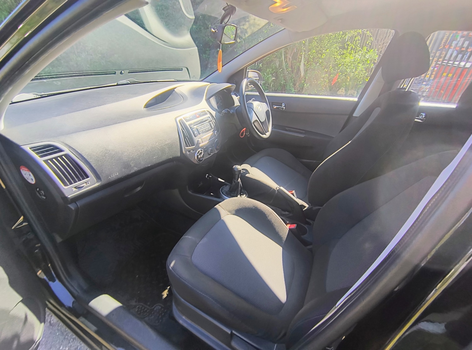 Used Hyundai i20 2013 for sale - 78150768: Photo 9