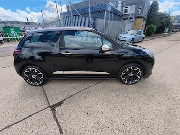 Used DS Automobiles DS 3 2015 for sale - 78802712: Photo