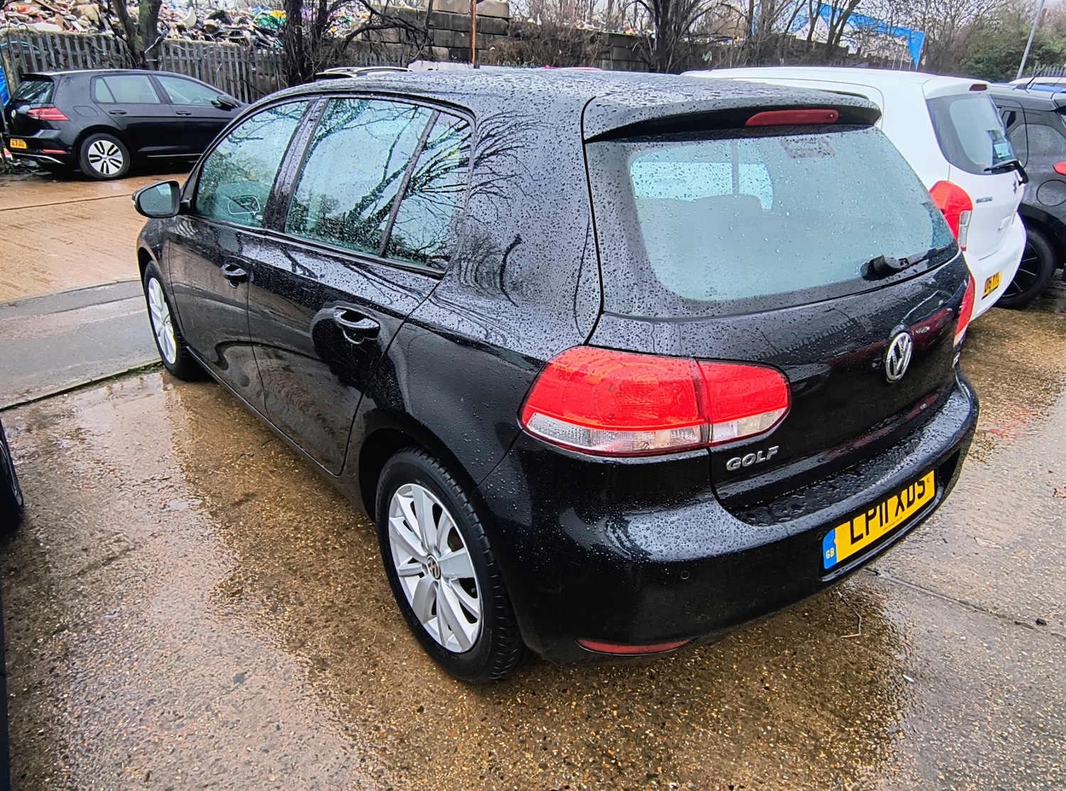 Used Volkswagen Golf 2011 for sale - 77519328: Photo 4