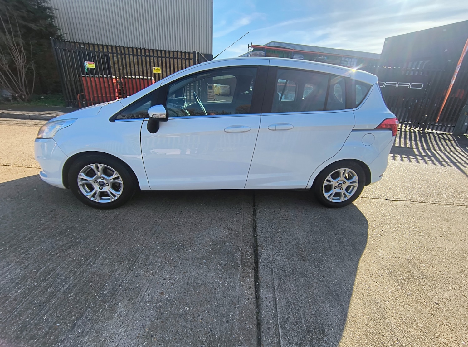 Used Ford B-MAX 2014 for sale - 77716240: Photo 7