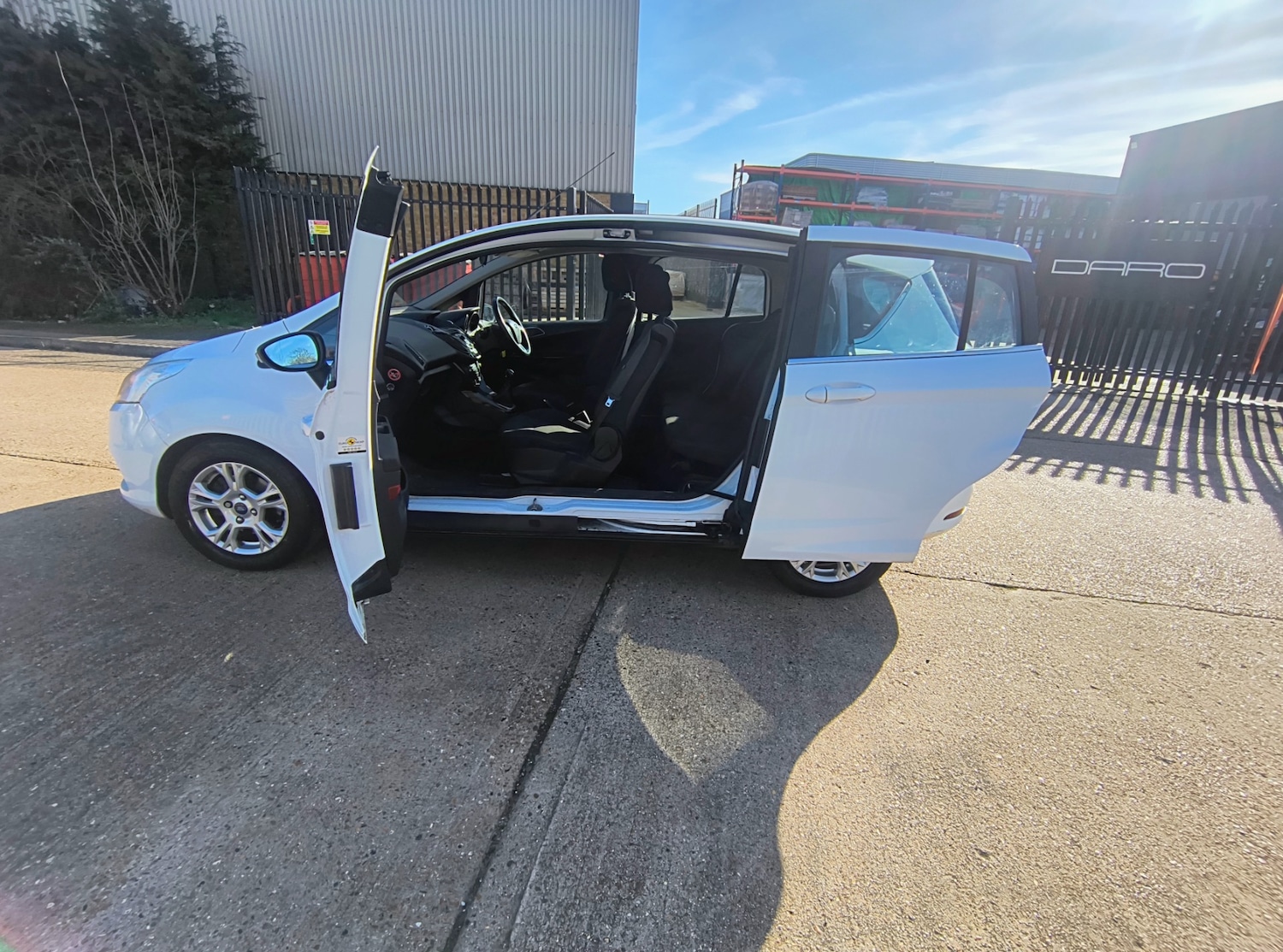 Used Ford B-MAX 2014 for sale - 77716240: Photo 9