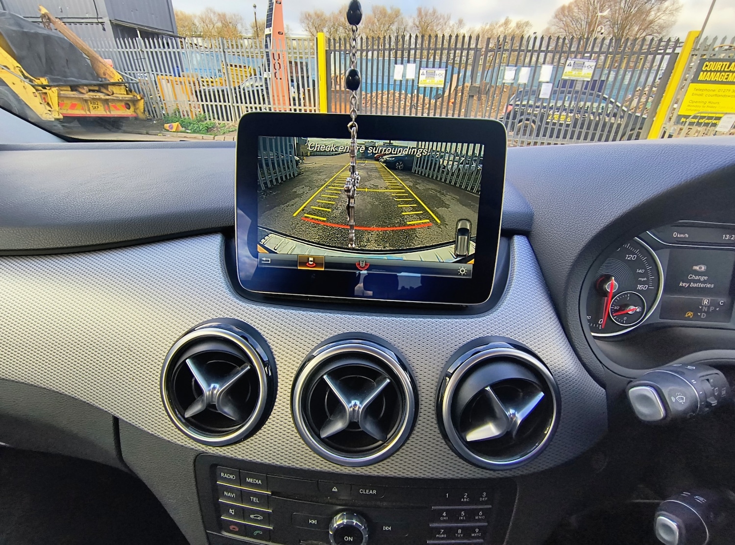 Used Mercedes-Benz B Class 2017 for sale - 76706206: Photo 11