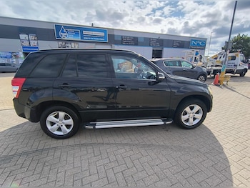 Used Suzuki Grand Vitara 2012 for sale - 79580228: Photo