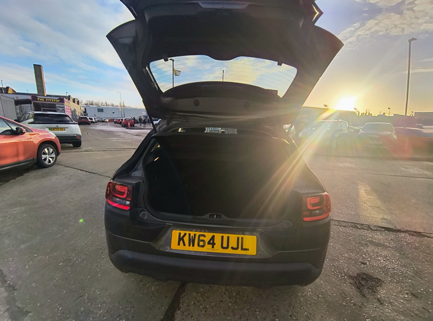 Used Citroen C4 Cactus 2015 for sale - 77023588: Photo 14