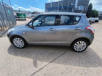 Used Suzuki Swift 2012 for sale - 78554698: Photo