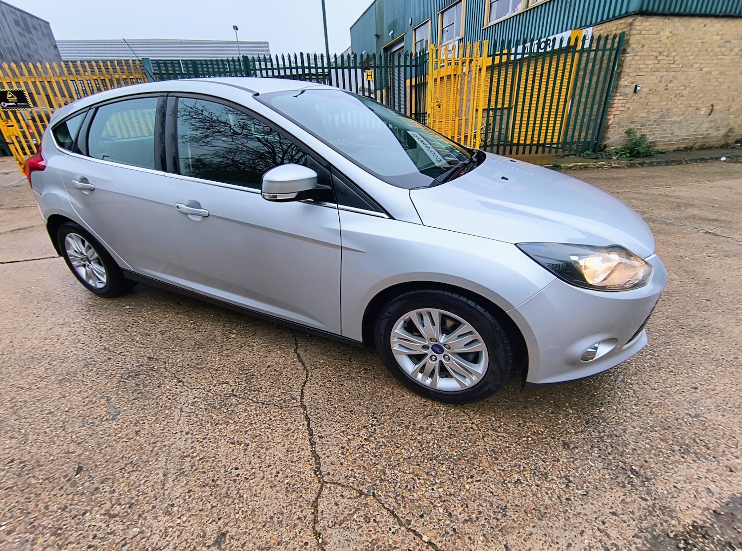 Used Ford Focus 2014 for sale - 76589093: Photo 1