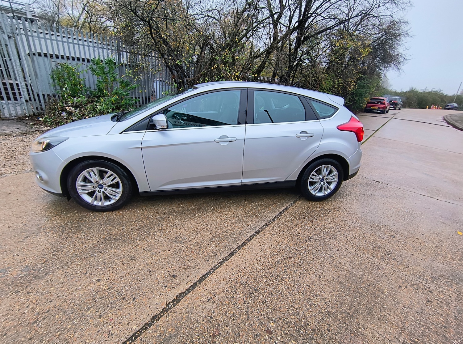 Used Ford Focus 2014 for sale - 76589093: Photo 5