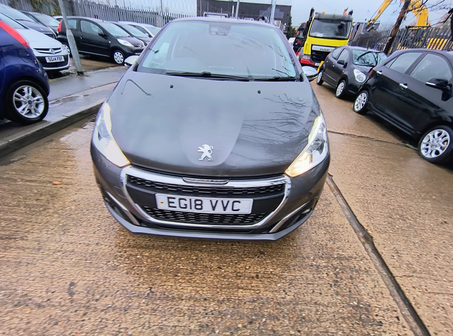 Used Peugeot 208 2018 for sale - 76578273: Photo 2