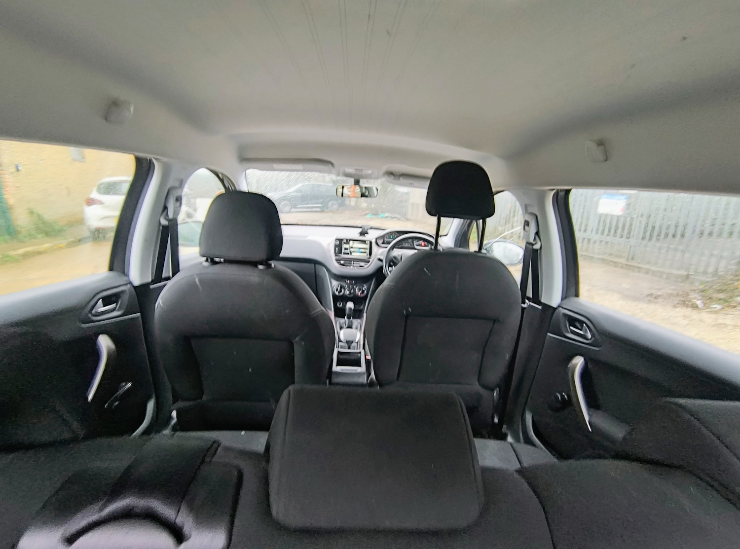 Used Peugeot 2008 2014 for sale - 77180683: Photo 16