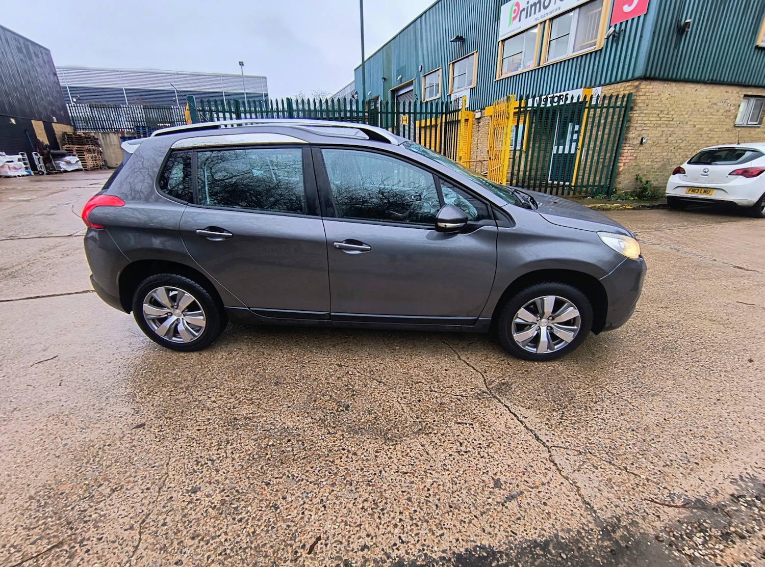 Used Peugeot 2008 2014 for sale - 77180683: Photo 19