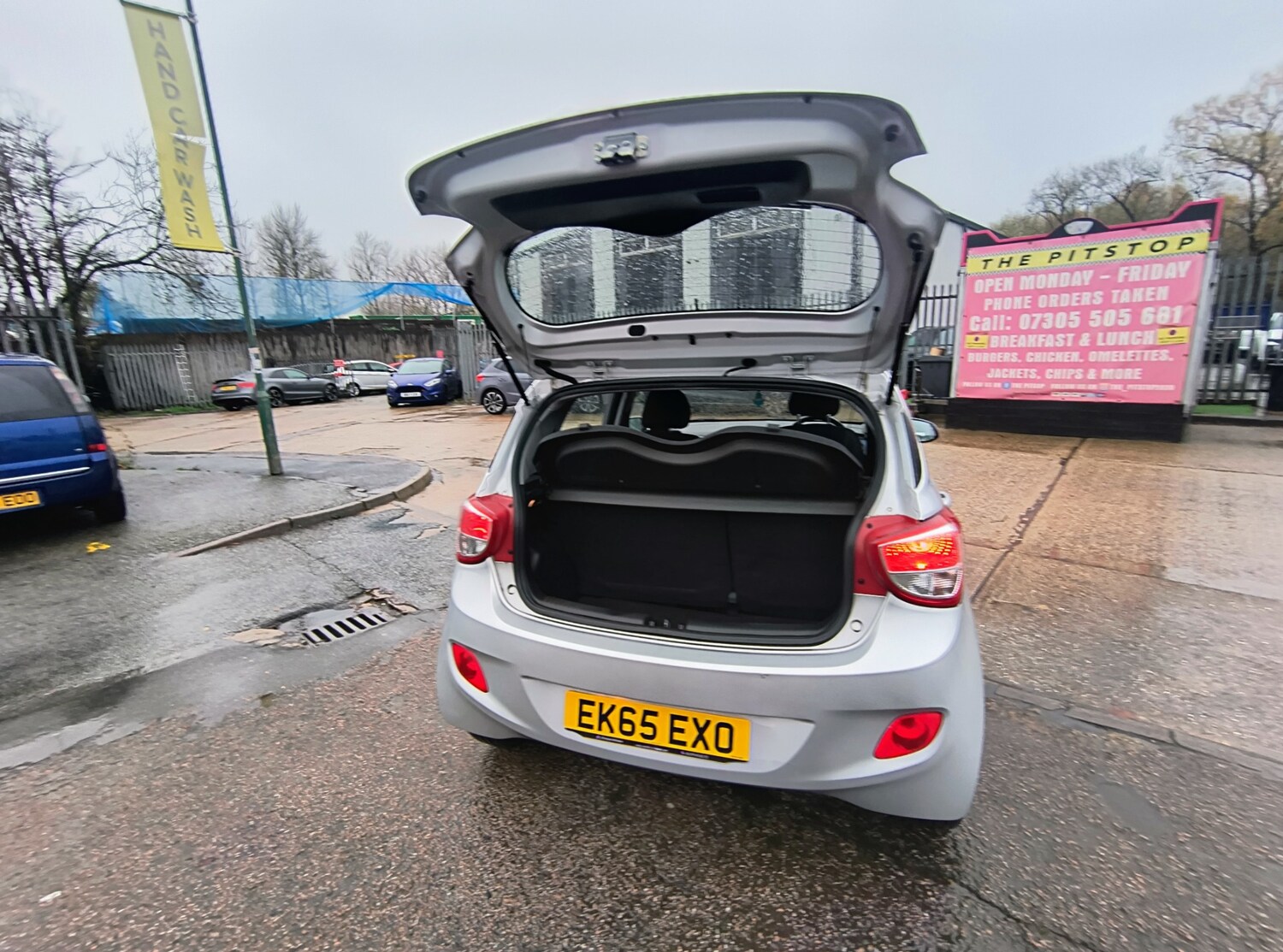 Used Hyundai i10 2015 for sale - 76578417: Photo 7