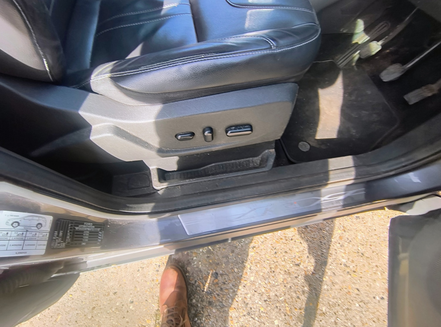 Used Ford Kuga 2015 for sale - 77715856: Photo 15