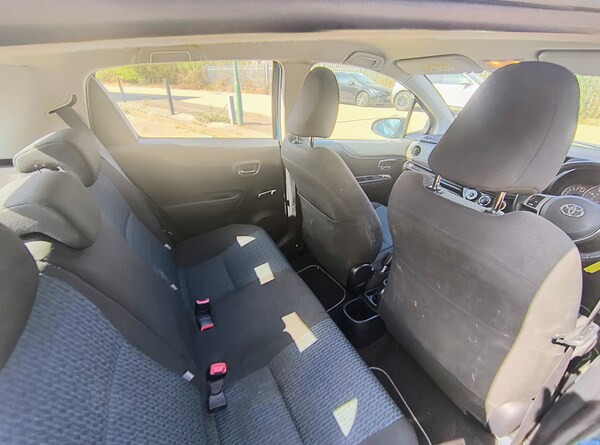 Used Toyota Yaris 2013 for sale - 74261515: Photo 11