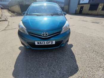 Used Toyota Yaris 2013 for sale - 74261515: Photo