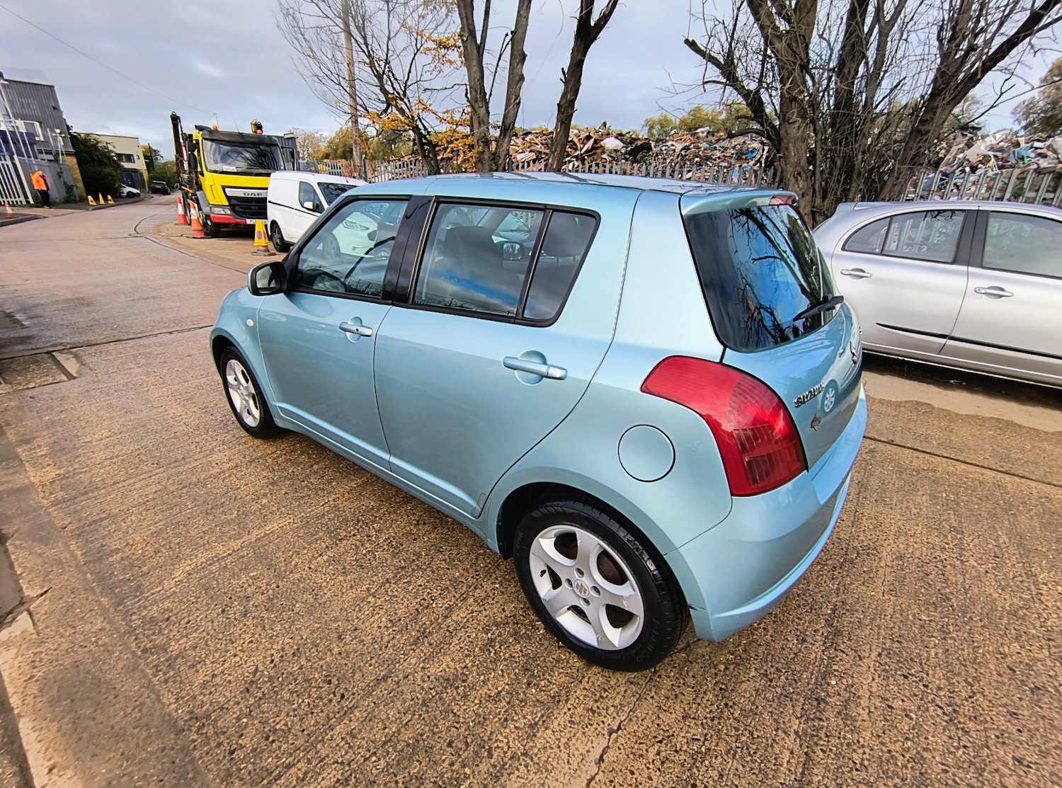 Used Suzuki Swift 2007 for sale - 76329583: Photo 5