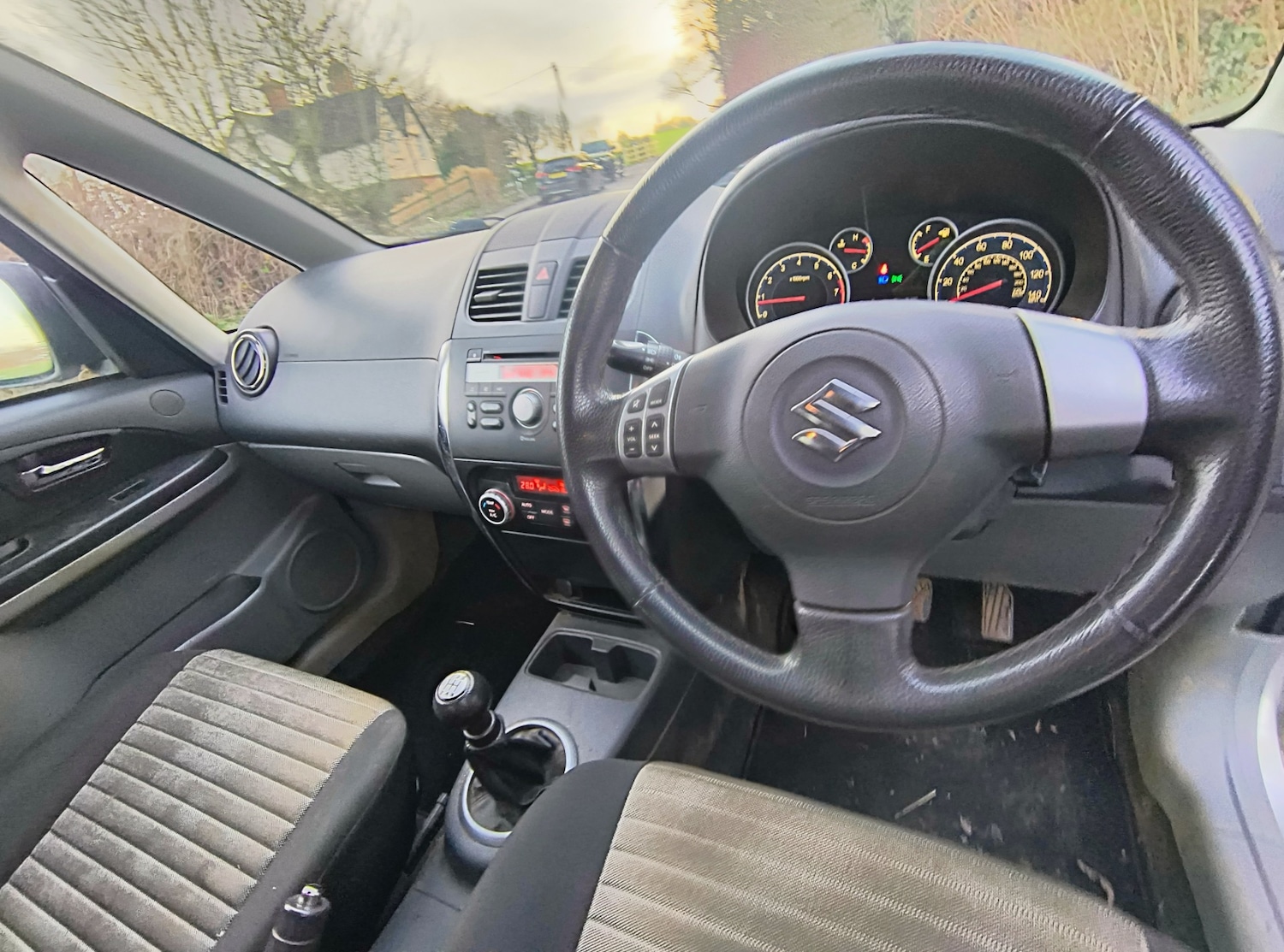 Used Suzuki SX4 2012 for sale - 77235575: Photo 11